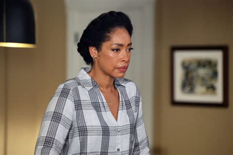 '9-1-1: Lone Star's Gina Torres on Tommy's 'Fascinating' Reaction to ...