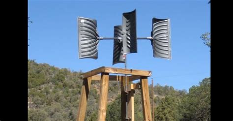 DIY Snowshovel Windmill Project | Do it yourself ideas and projects