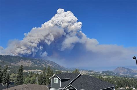 Your photos: McDougall Creek fire sends up massive plume of smoke ...