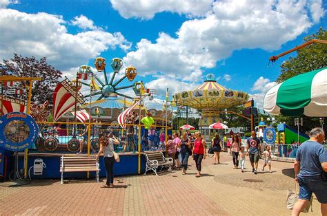 Top Theme Parks and Amusement Parks in New York State