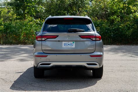 2023 Mitsubishi Outlander PHEV Doesn't Shake Things Up Too Much - CNET