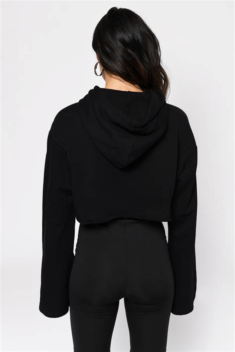 French Kiss Cropped Hoodie in Black - € 20 | Tobi NL