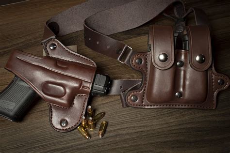 Glock 19 Shoulder Holster Model X400 - Kirkpatrick Leather Holsters