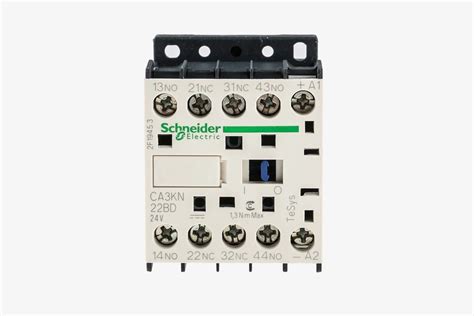 To the guide the control relay how they work & what they are - Schneider Electric