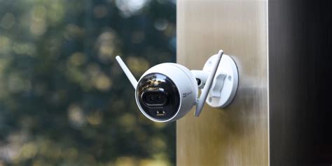 This AI security camera offers high night-vision performance » Gadget Flow