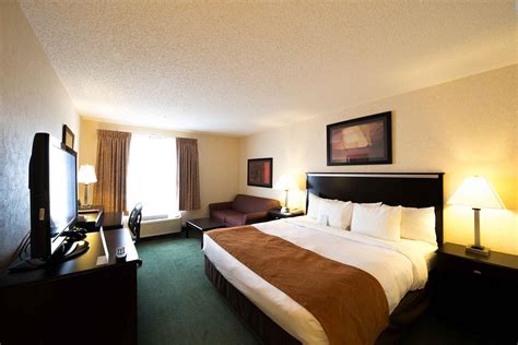 COMFORT SUITES SUMMIT COUNTY $122 ($̶1̶5̶6̶) - Updated 2021 Prices & Hotel Reviews - Dillon, CO ...