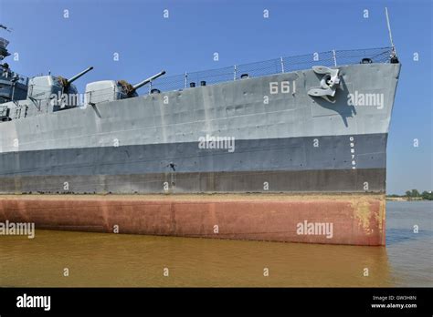 Uss kidd veterans memorial hi-res stock photography and images - Alamy