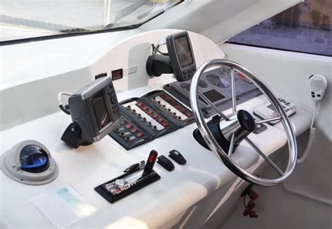 5 Must-Have Boat Electronics | KnowWake