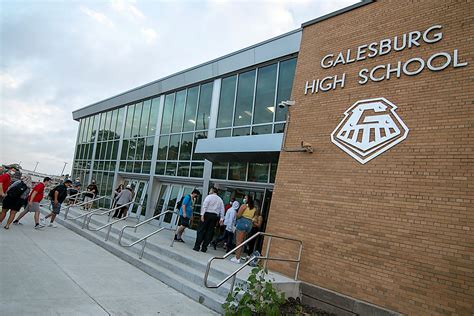 Galesburg IL schools battle truancy, chronic absenteeism with outreach