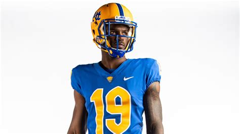 Pitt Football's New Uniforms — UNISWAG