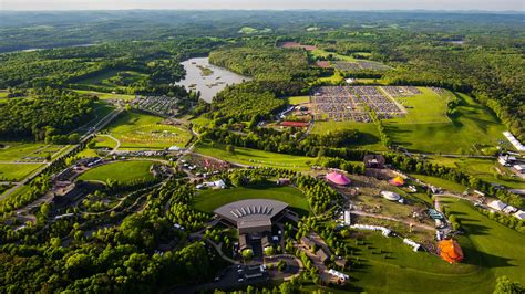 Celebrate Woodstock's 50th Anniversary With a 3-Day Music Festival at ...