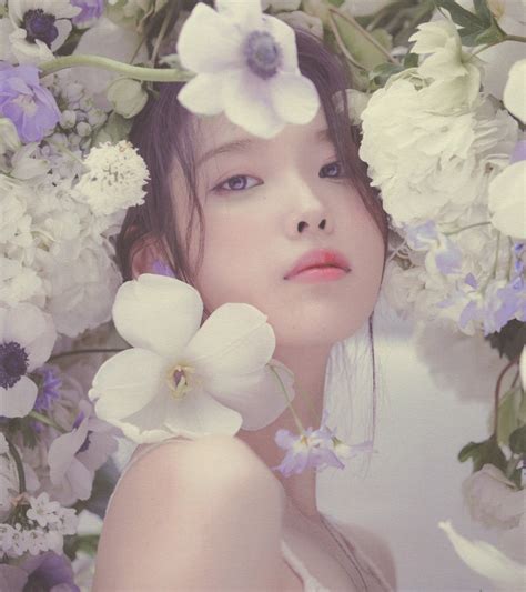 IU 5th Album 'LILAC' HILAC & BYLAC Versions[SCANS] | Kpopping