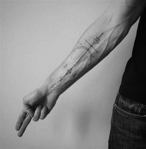 40+ Geometric Tattoo Designs For Men And Women - TattooBlend