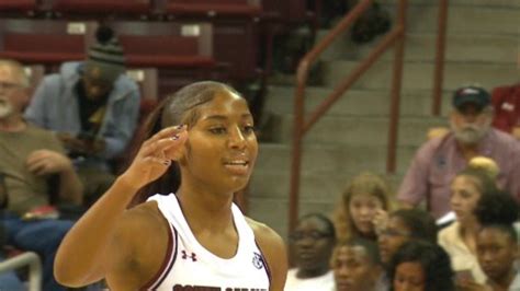 T'ea Cooper lands at Baylor | wltx.com