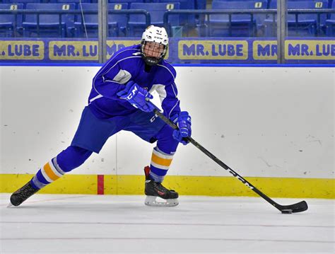 Roster Update: Blades down to 30 players – Saskatoon Blades