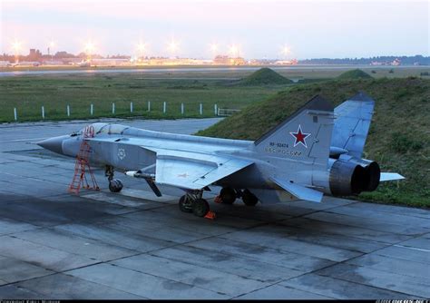 Photos: Mikoyan-Gurevich MiG-31 Aircraft Pictures | Fighter planes, Fighter jets, Russian air force