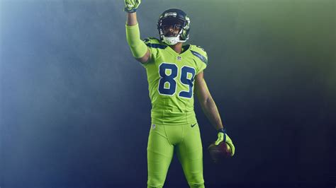 NFL Color Rush: Seahawks Introduce Action Green Uniform