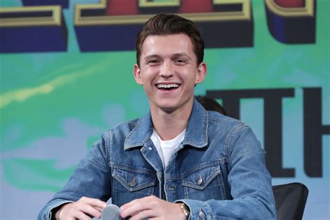 Tom Holland fans upset over new buzzcut [Video]