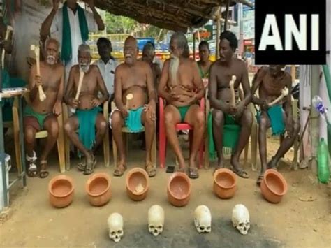 Tamil Nadu: Farmers protest with human skeletons over Cauvery water dispute