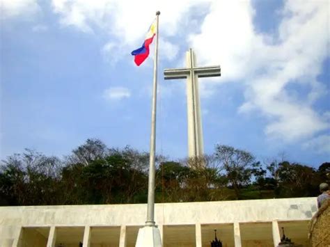 Bataan Tour – Exploring Mt. Samat Dambana ng Kagitingan