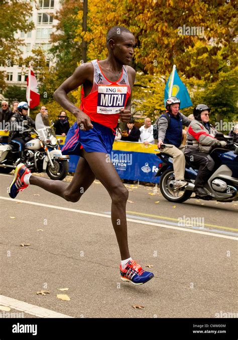 Kenyan runners hi-res stock photography and images - Alamy