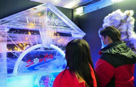 Top-Rated Snow City Singapore Tickets – Save 38% | Headout