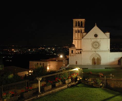 Assisi - the hilltop heart of Italy - The Monastery Stays Blog