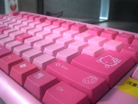 Hello Kitty Computer Keyboard – Hello Kitty Hell