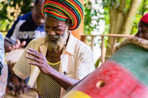 Join us and immerse yourself in the fascinating and colorful culture of the local Rastafari ...