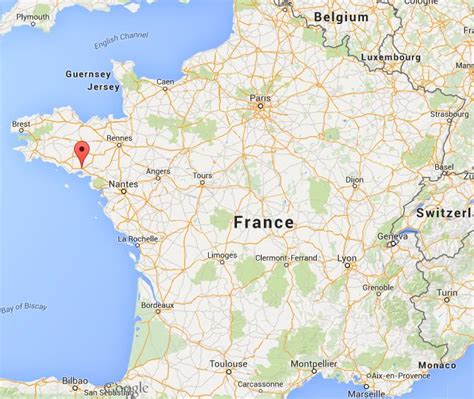 Where is Vannes on map France