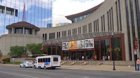 Country Music Hall of Fame and Museum in Nashville - NASHVILLE, UNITED ...