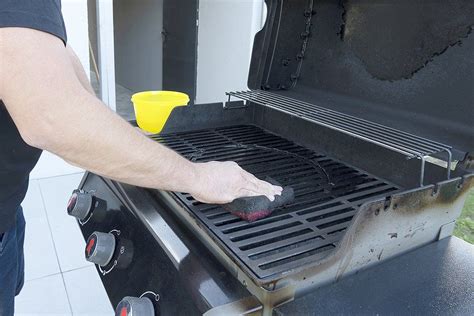 How to Clean a Mini Grill, My Grill Tender, Orlando, FL