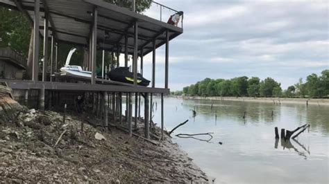 Lake Dunlap transformed into a "stump filled creek" in one day | WOAI