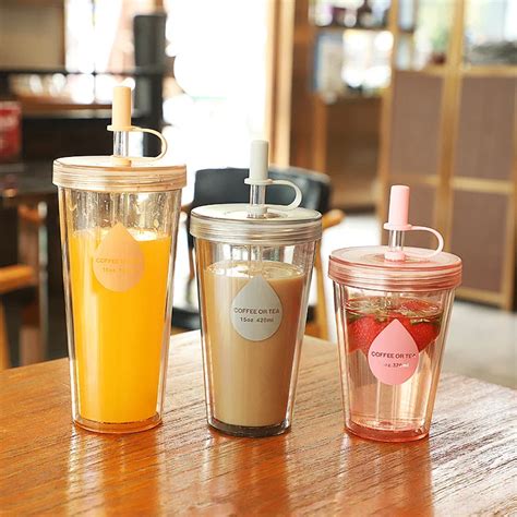 Double wall Bpa Free straw cups with silicone lids