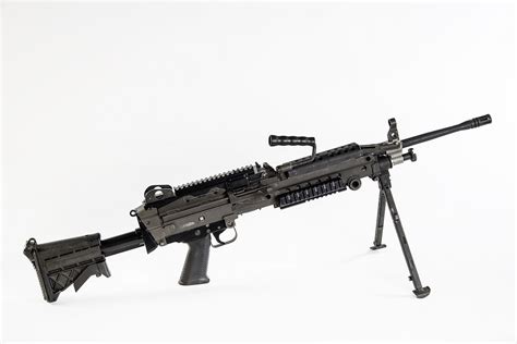 POTD: The M249 Light Machine Gun (FN MINIMI) -The Firearm Blog