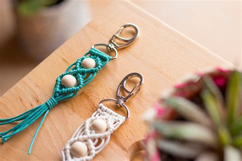DIY Beaded Macrame Keychains + Fiskars Unboxing — Curly Made