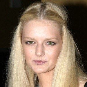 Lydia Hearst age - Lydia Hearst Model | Lydia Hearst