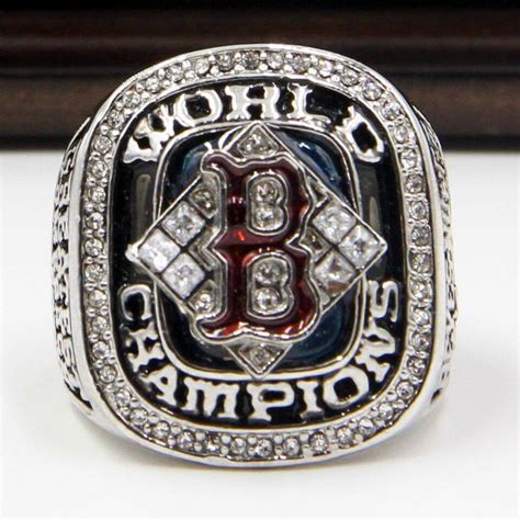 MLB 2004 Boston Red Sox World Series Championship Replica Ring