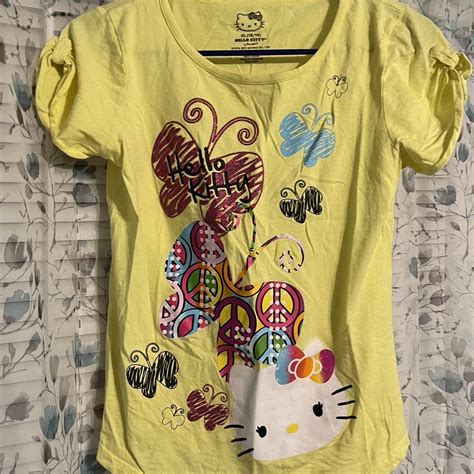 Hello Kitty Sanrio shirt - pls send offers!!! kids... - Depop