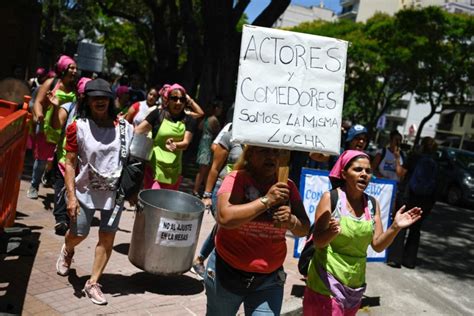 Huelga general en Argentina: Milei se enfrenta a su primer desafió a 45 ...