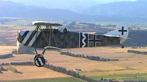 Fokker D.VII - WW1 German fighter 1918 - YouTube