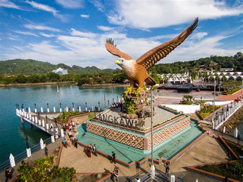 Langkawi Wonderful Island in Malaysia - Gets Ready