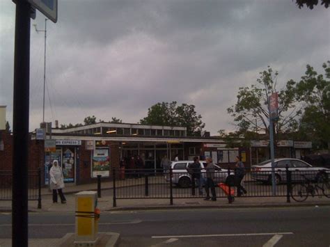 Enfield Town Railway Station - Train Stations - Southbury Road, Enfield ...