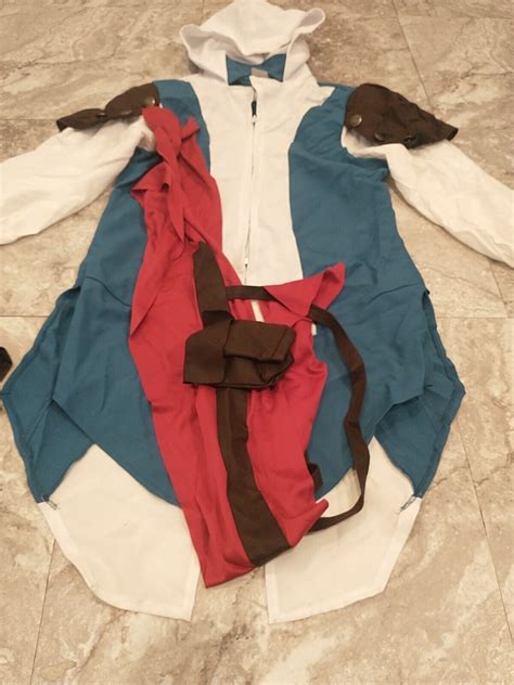 Spirit Halloween Teen Costume Assassin's Creed Edward… - Gem