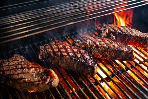 This Summer, Grill Like A Chef. Here's How - Lettuce Entertain You | Seafood entrees, Bbq menu ...