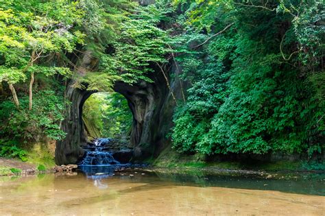 Kameiwa Cave - GaijinPot Travel