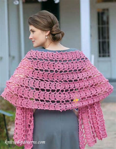 Crochet lace shawl free pattern