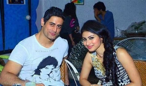 Mouni Roy Breaks Up With Mohit Raina, Here’s Proof | Entertainment News ...