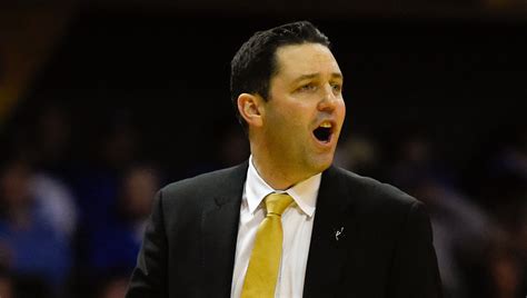 Bryce Drew fired by Vanderbilt basketball, reacts in first tweet