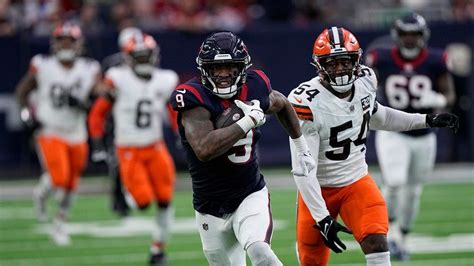 Texans rout Browns 45-14